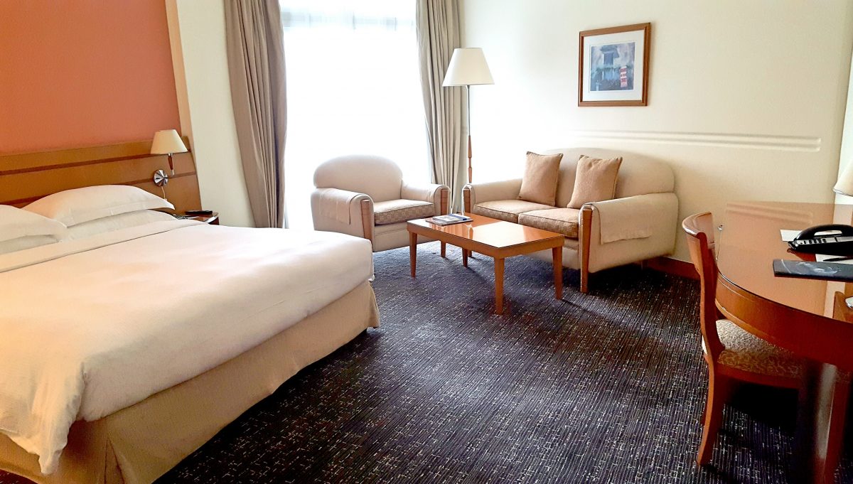 Rihab Rotana Room