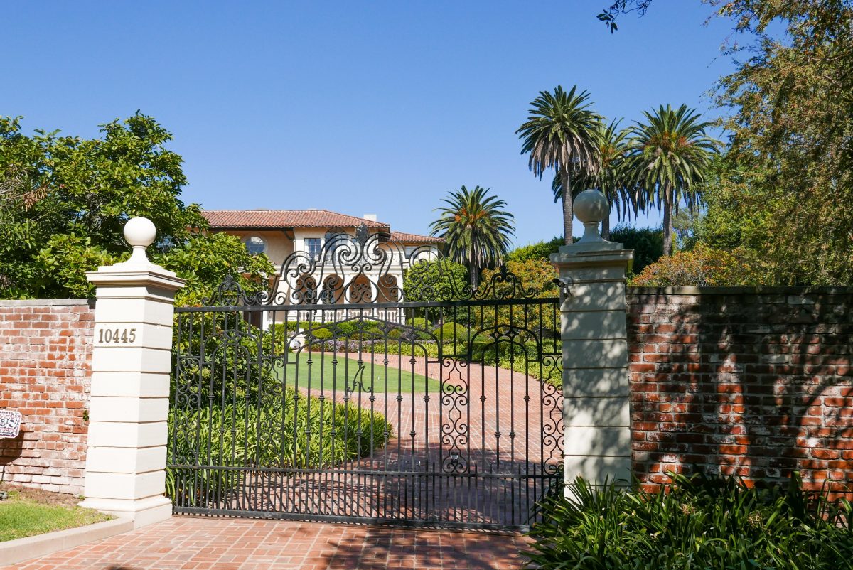 celebrity house tour hollywood